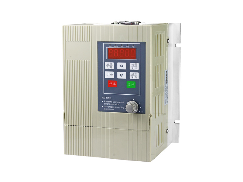 4000H通用變頻器，變頻器三相380V，變頻器廠家，電機(jī)變頻器